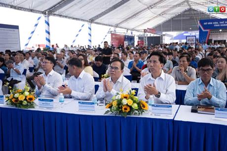 KHÁNH HÒA ĐẨY MẠNH PHÁT TRIỂN KINH TẾ SỐ, XÃ HỘI SỐ