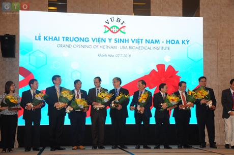  Lễ Khai trương Viện Y sinh Việt Nam - Hoa Kỳ 02/07/2018