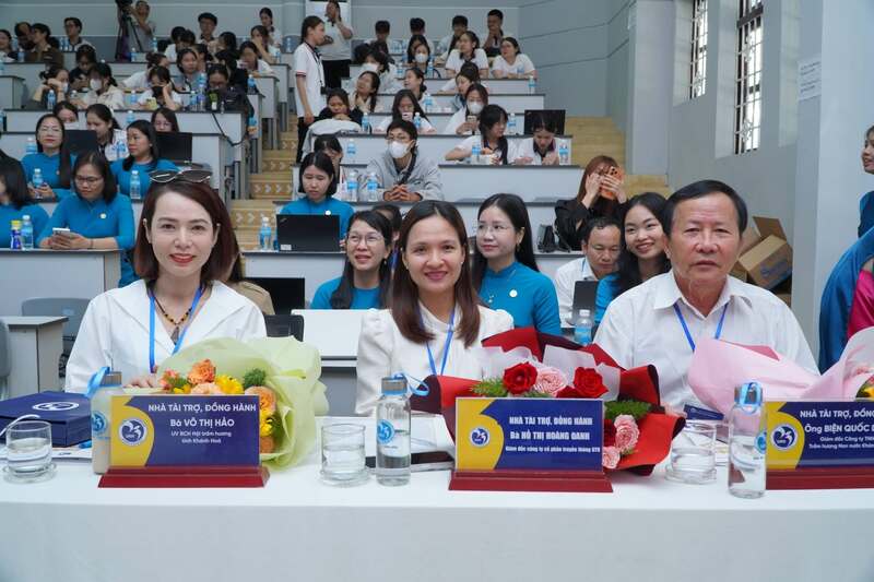 Hội thảo khoa Con người và hệ giá trị Việt Nam trong kỷ nguyên phát triển mới của dân tộc