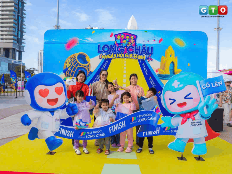 Ngày hội gia định - Long Châu