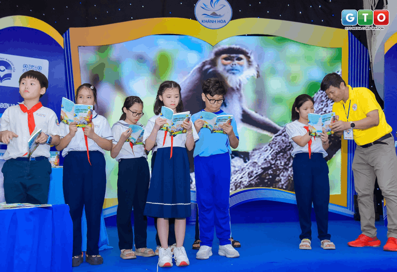 Nhà văn Lê Đức Dương